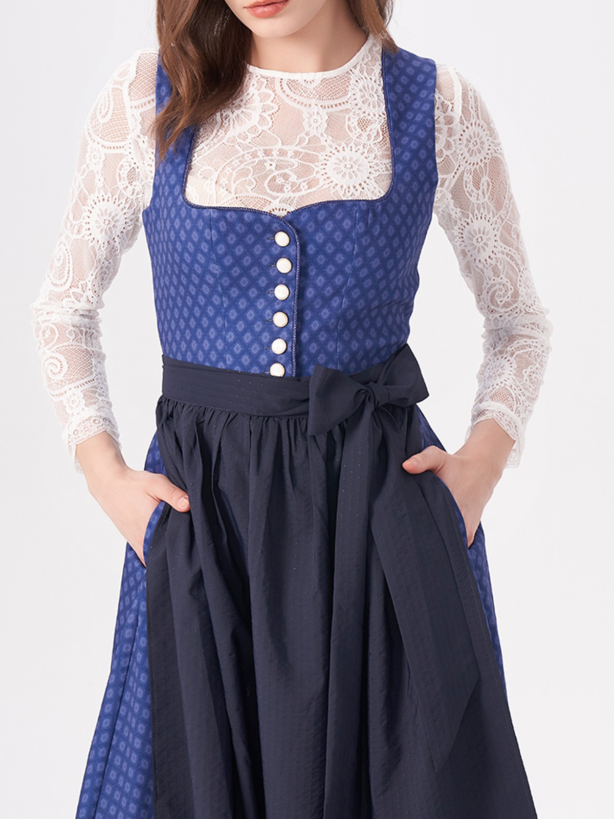 Ehreer Dirndl in Blau