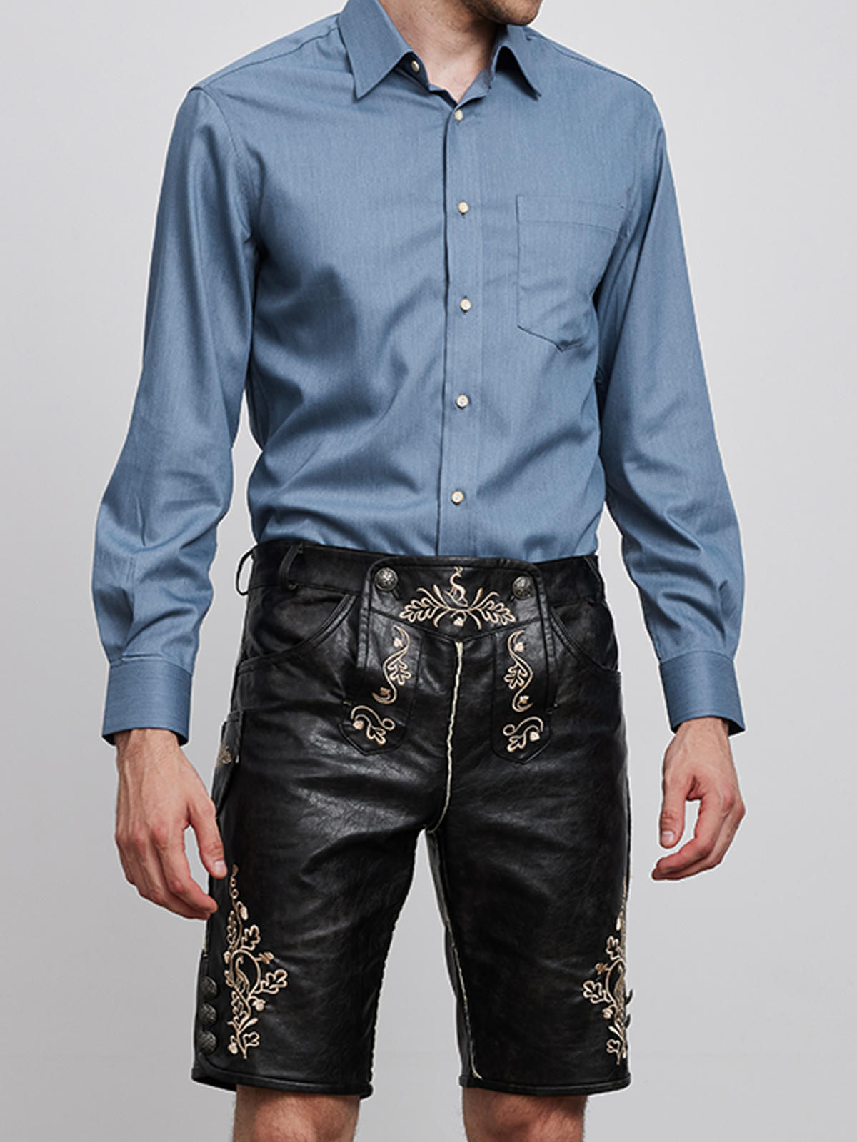 Dirndlbluse Langarm im modernen Stil