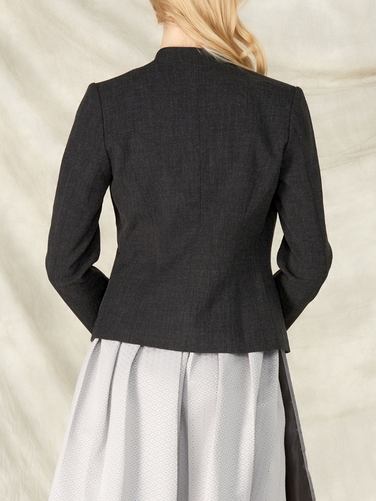 Schwarzes Samt-Dirndl
