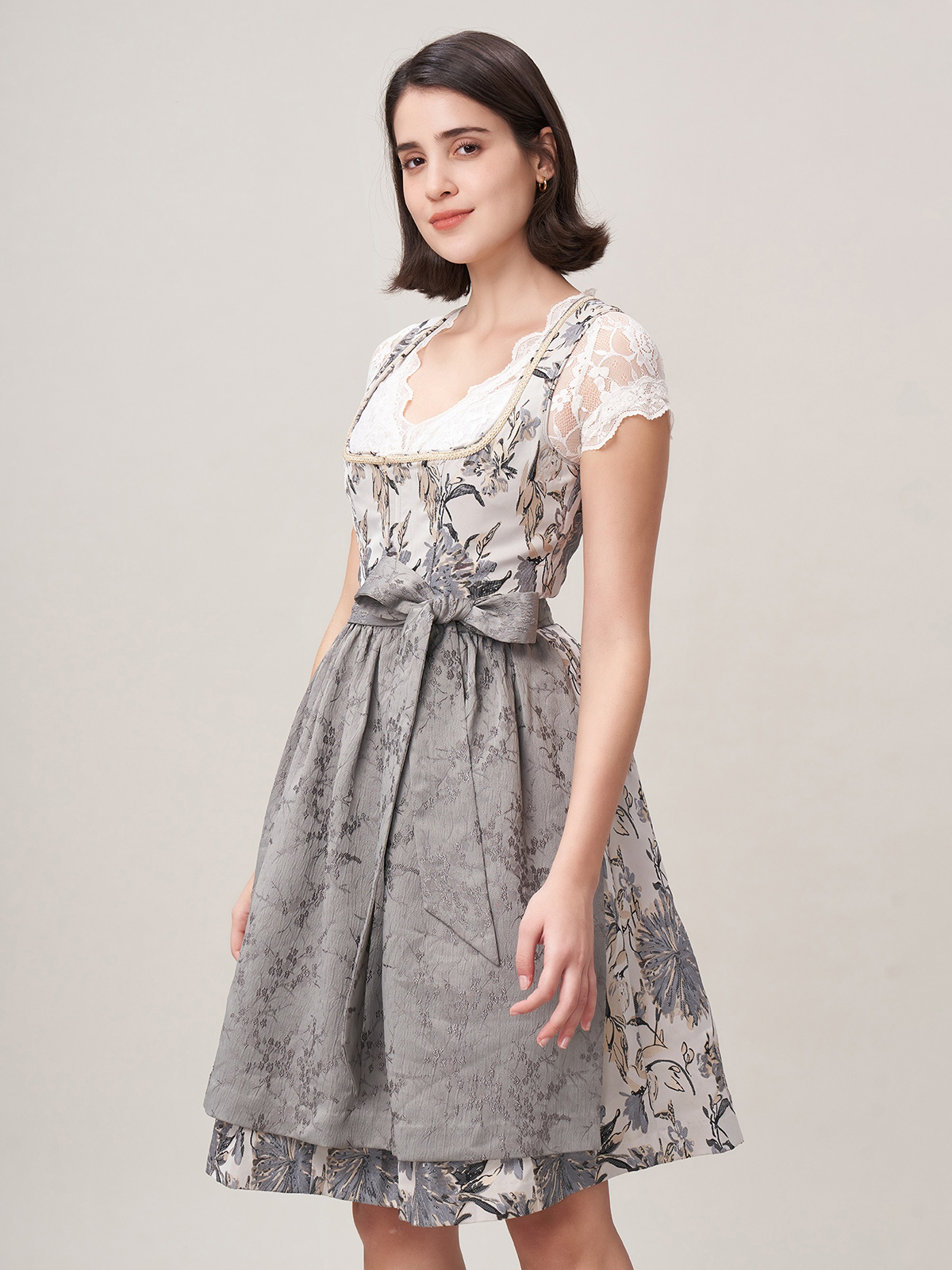 Dirndl mit Reißverschluss in Grau