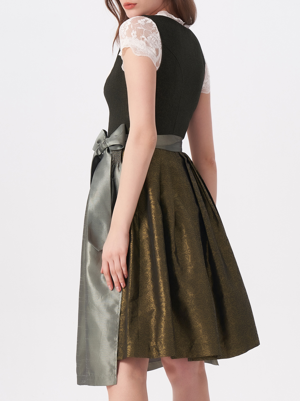 Dirndlbluse mit Spitze in Grün