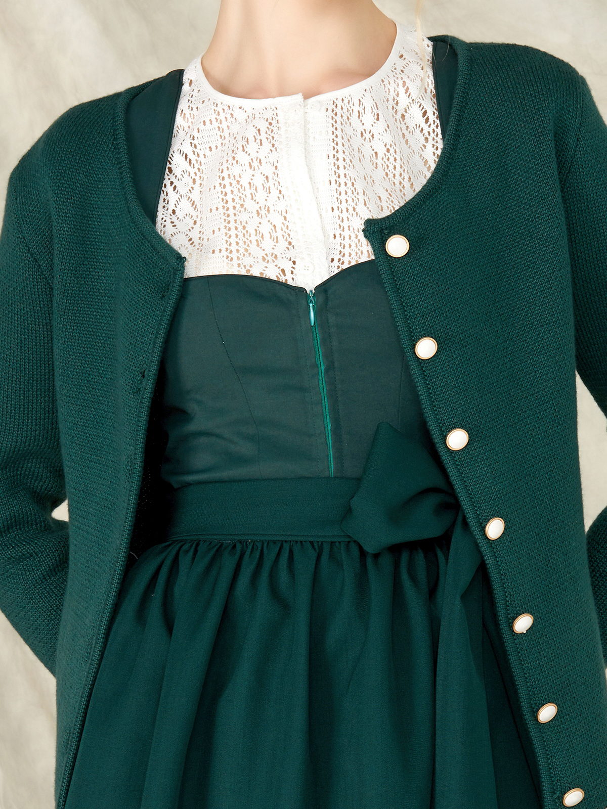 Dirndl im Sale – elegante Tracht mit Charme