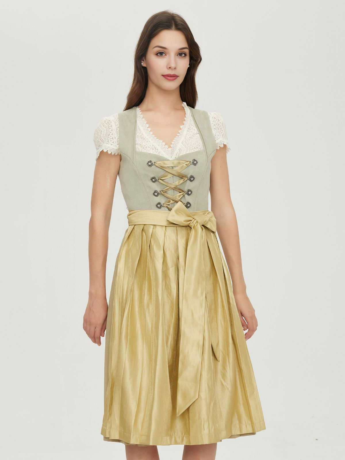 Dirndl mit Herzausschnitt in Grün